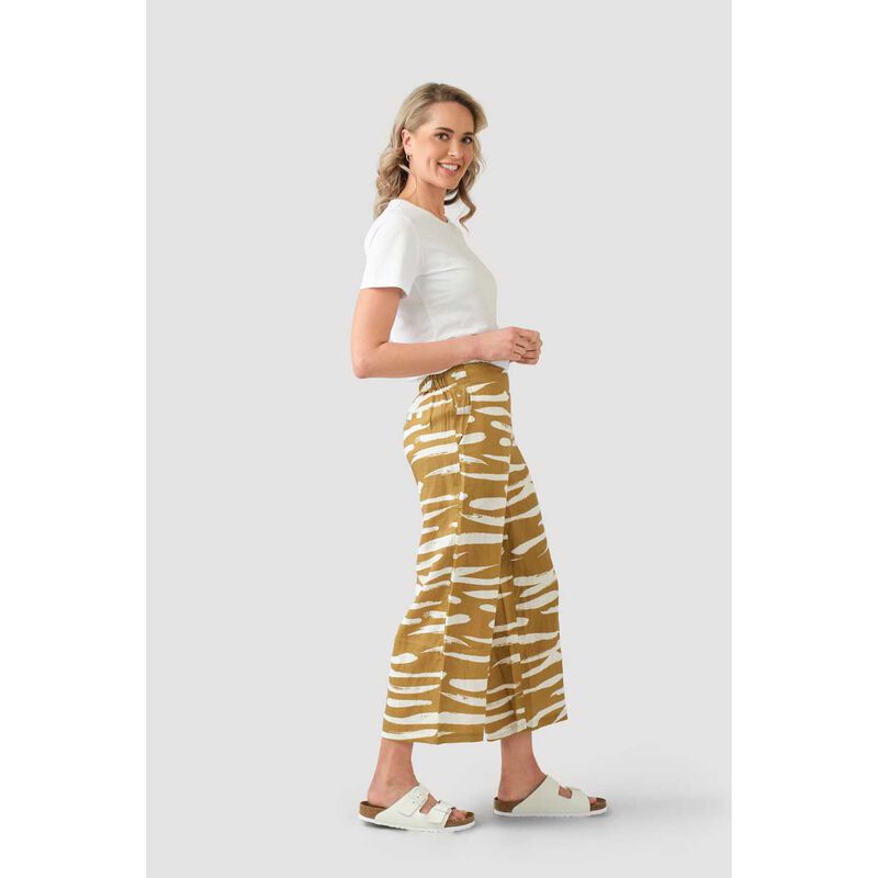 B Essentials Linen Pant image number 7